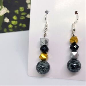 BUNDLE ONLY 🆕️ Metallic Black & Gold Earrings A1